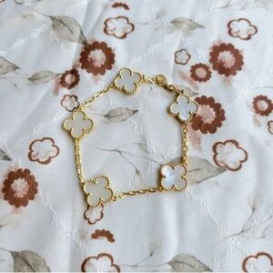 Van Cleef & Arpels 18K Four Leaf Clover Bracelet